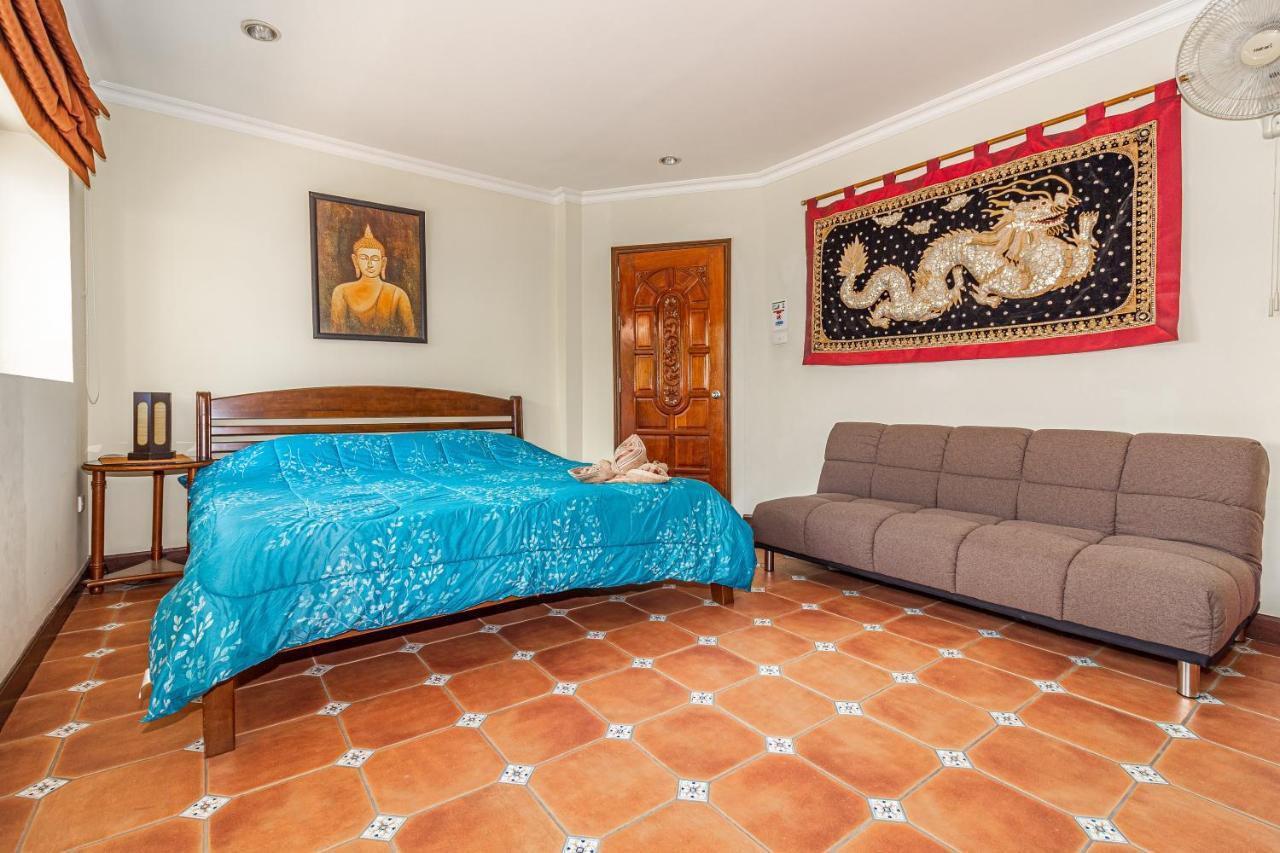 Viewbor Villa - Pattaya Holiday House Walking Street 4 Bedrooms Eksteriør bilde