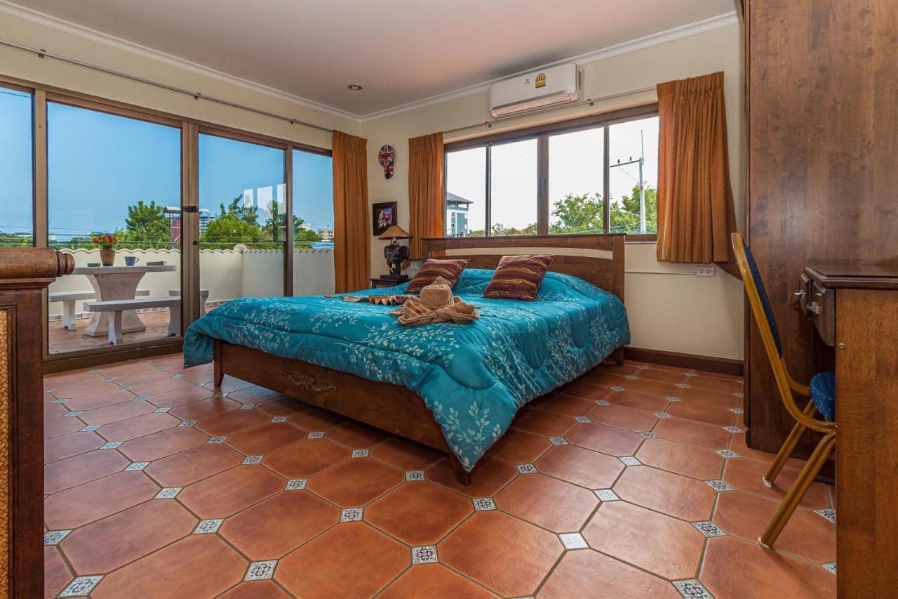 Viewbor Villa - Pattaya Holiday House Walking Street 4 Bedrooms Eksteriør bilde