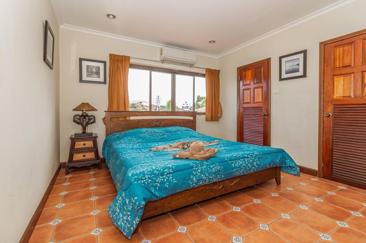 Viewbor Villa - Pattaya Holiday House Walking Street 4 Bedrooms Eksteriør bilde